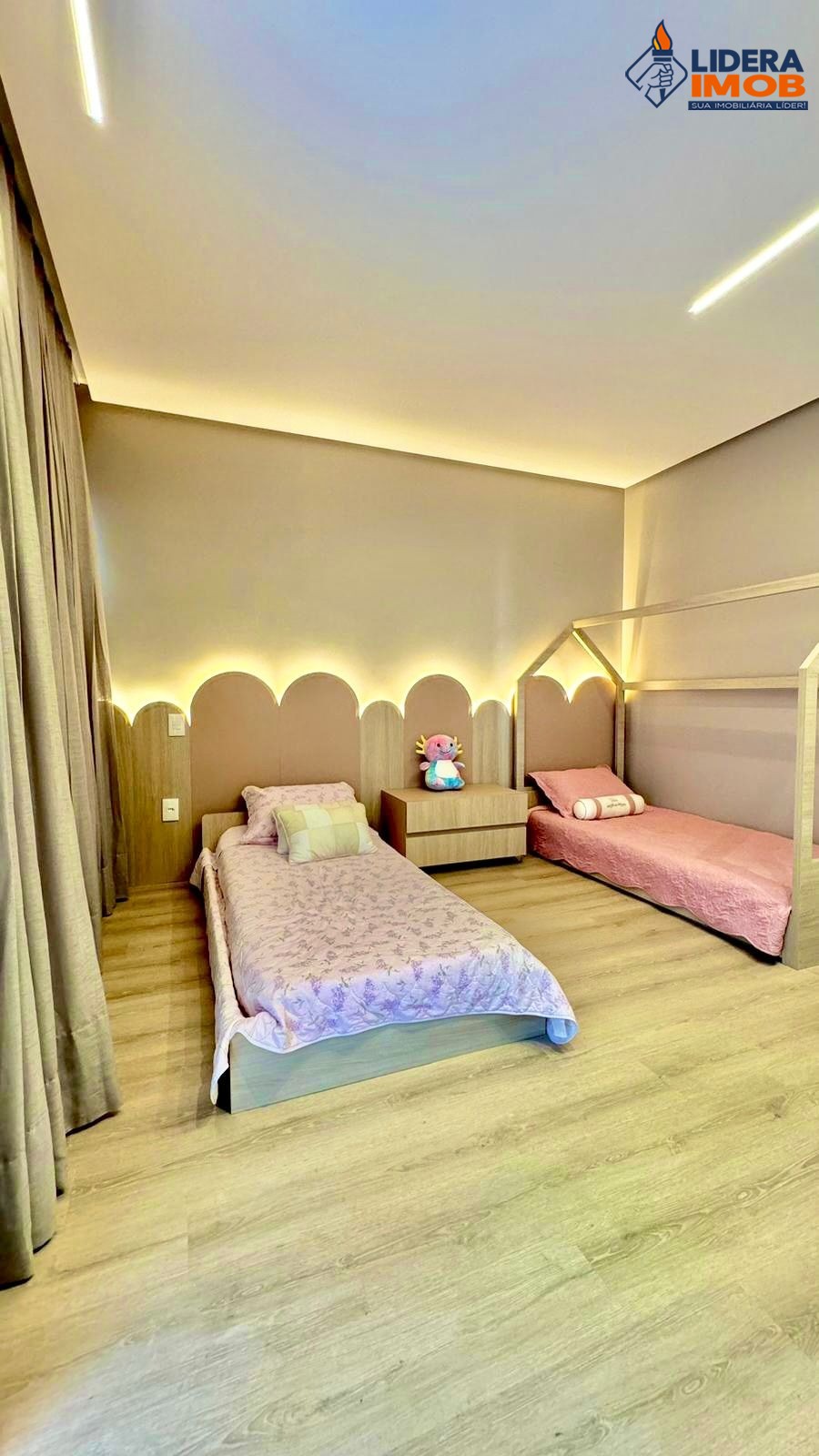 Casa, 3 quartos, 241 m² - Foto 21