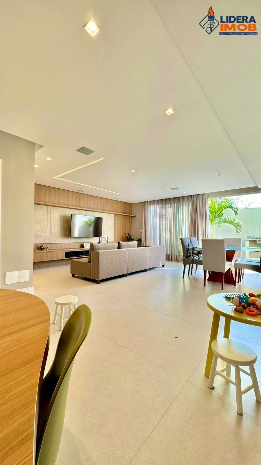 Casa, 3 quartos, 241 m² - Foto 29