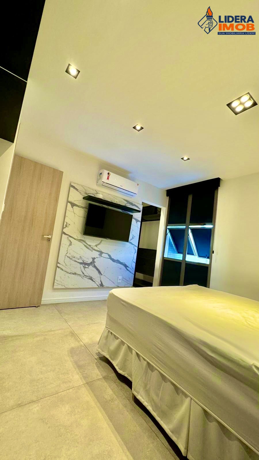 Casa, 3 quartos, 281 m² - Foto 35