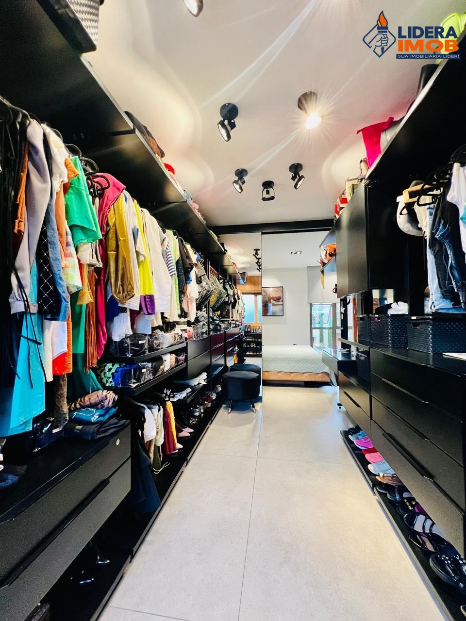 Casa, 2 quartos, 232 m² - Foto 4