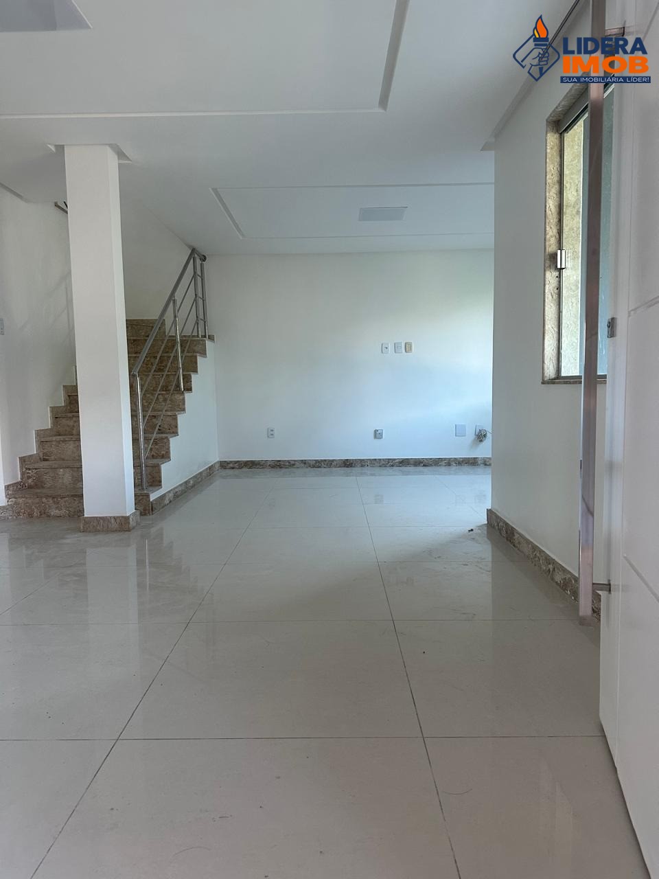 Casa, 3 quartos, 200 m² - Foto 2