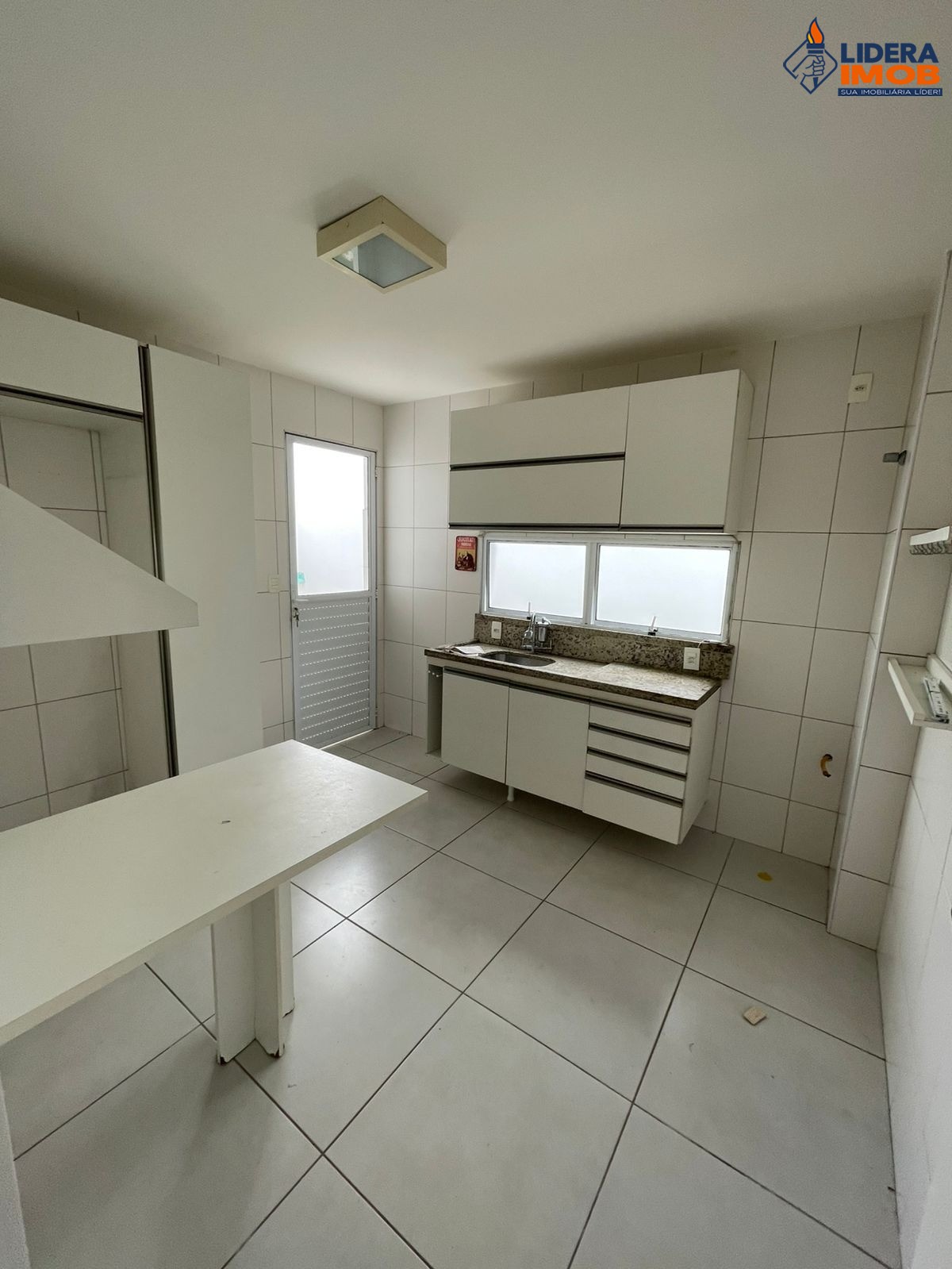 Casa, 3 quartos, 200 m² - Foto 13