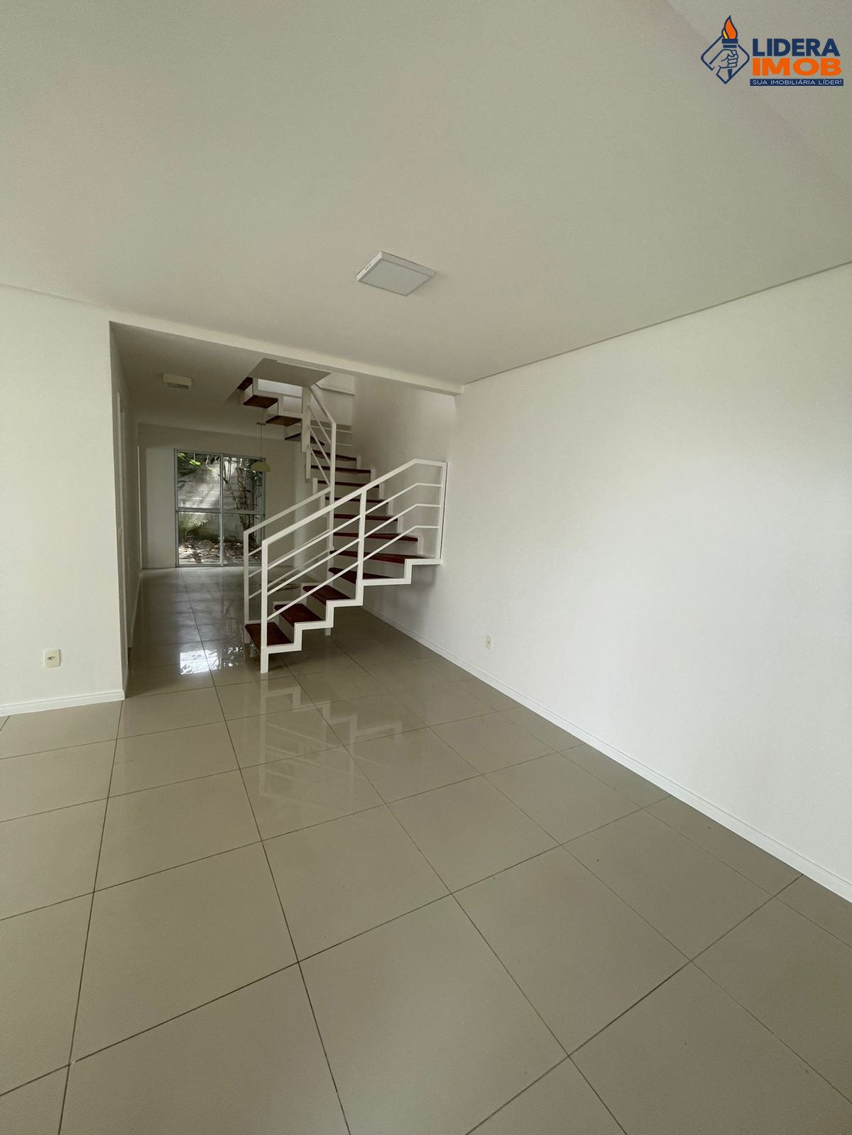 Casa, 3 quartos, 200 m² - Foto 17