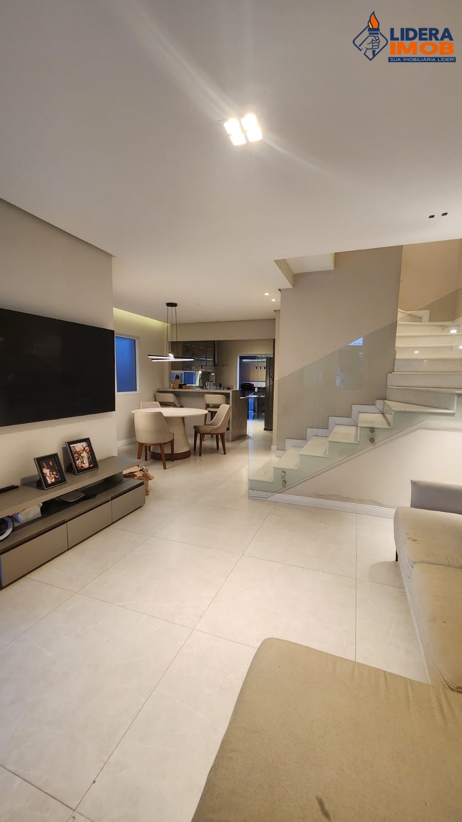 Casa, 3 quartos, 124 m² - Foto 1