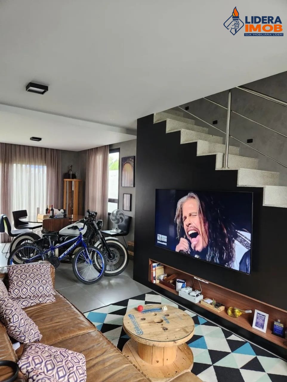 Casa, 4 quartos, 179 m² - Foto 1