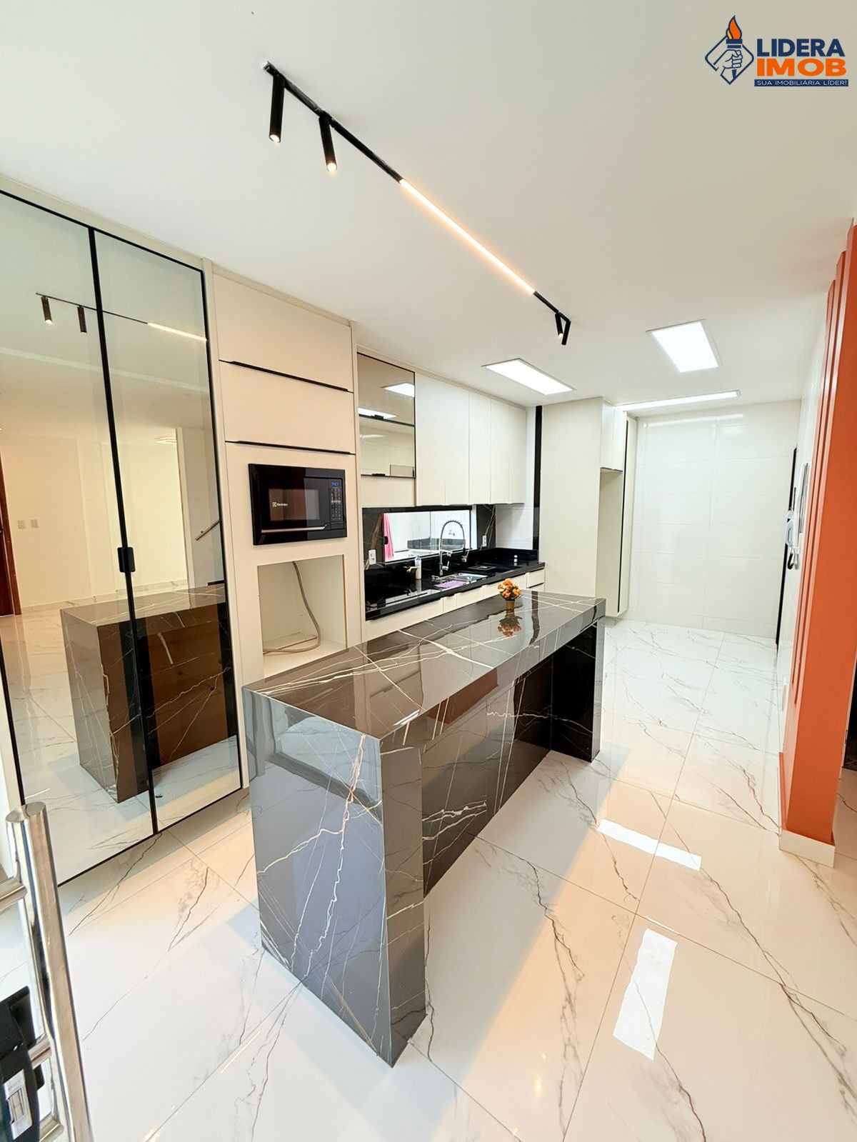 Casa, 3 quartos, 134 m² - Foto 1