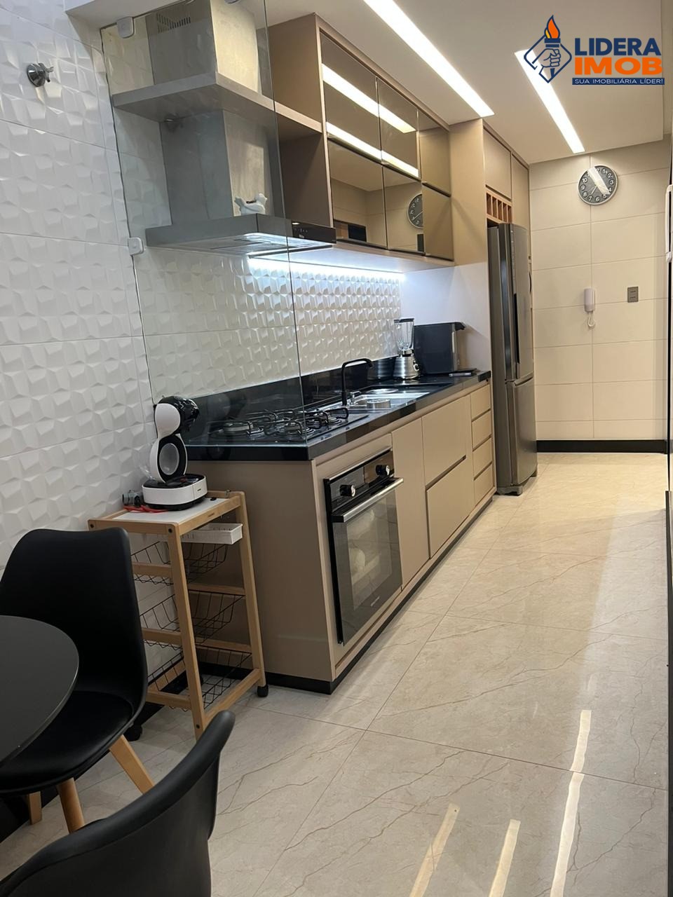 Casa, 3 quartos, 147 m² - Foto 4