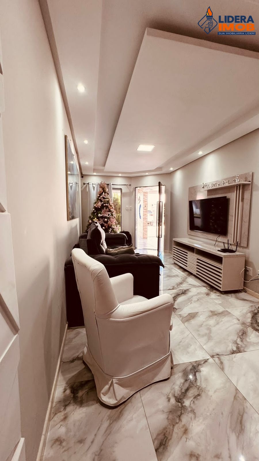 Casa, 3 quartos, 175 m² - Foto 1