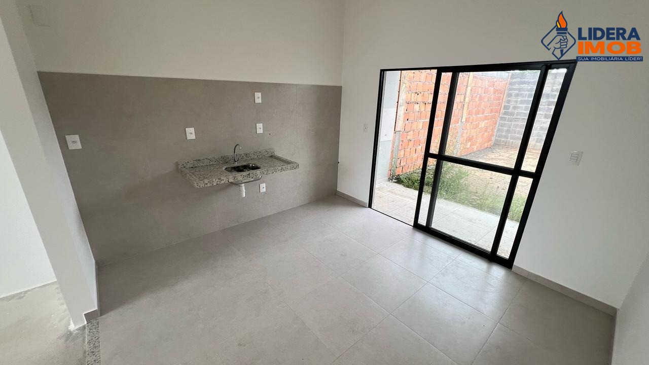 Casa, 3 quartos, 206 m² - Foto 1