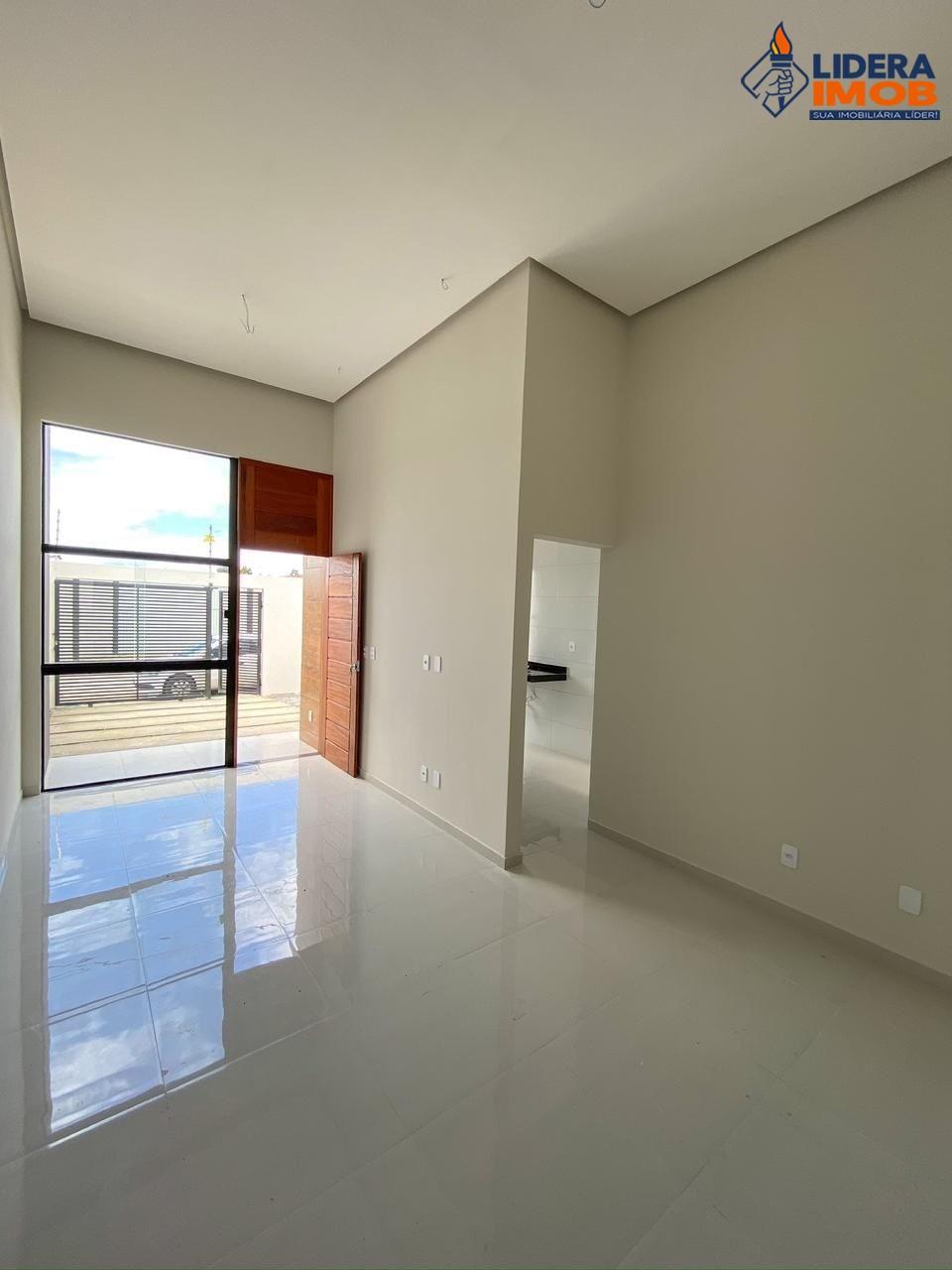 Casa, 3 quartos, 76 m² - Foto 1