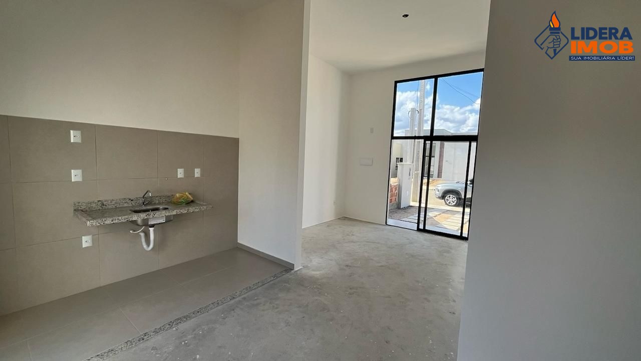 Casa, 2 quartos, 80 m² - Foto 2