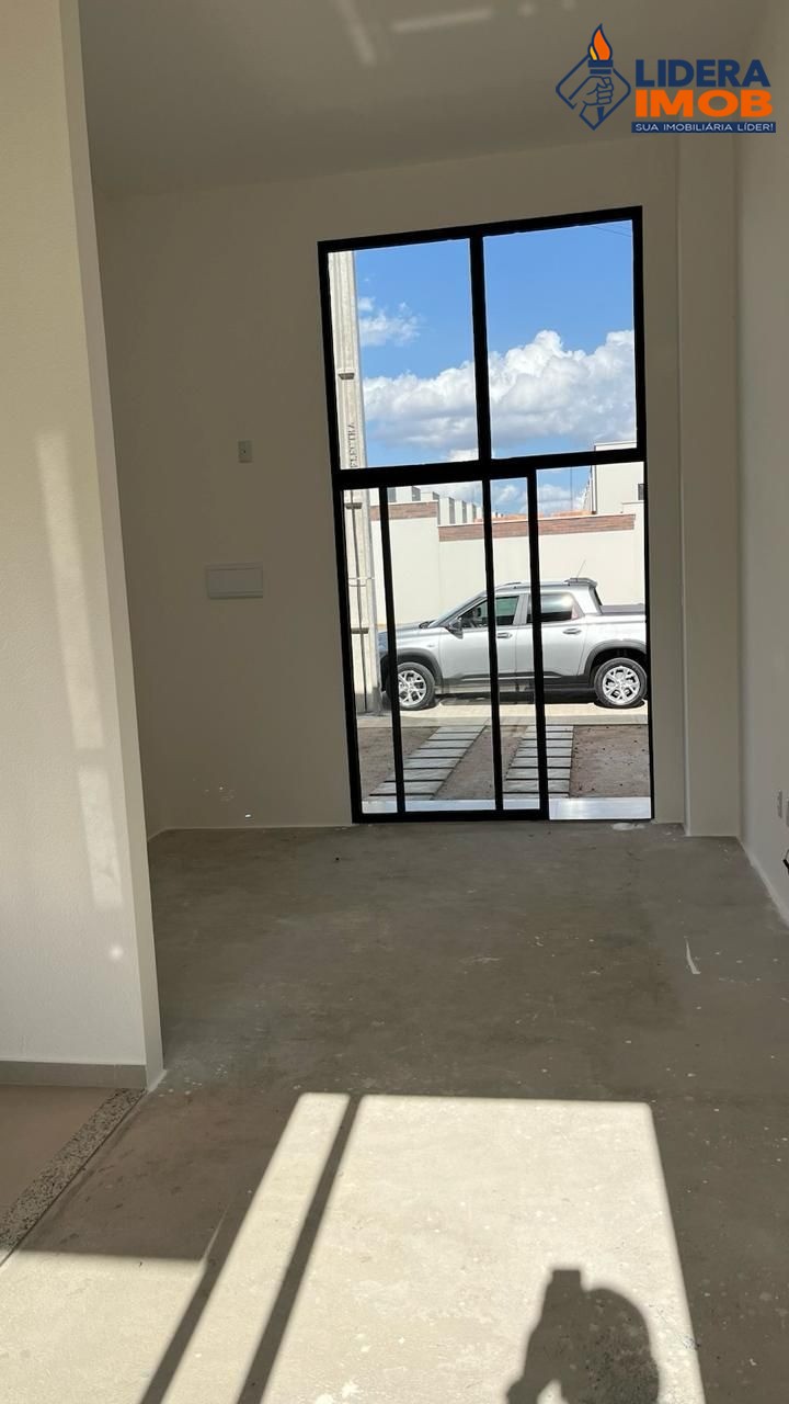 Casa, 2 quartos, 80 m² - Foto 1