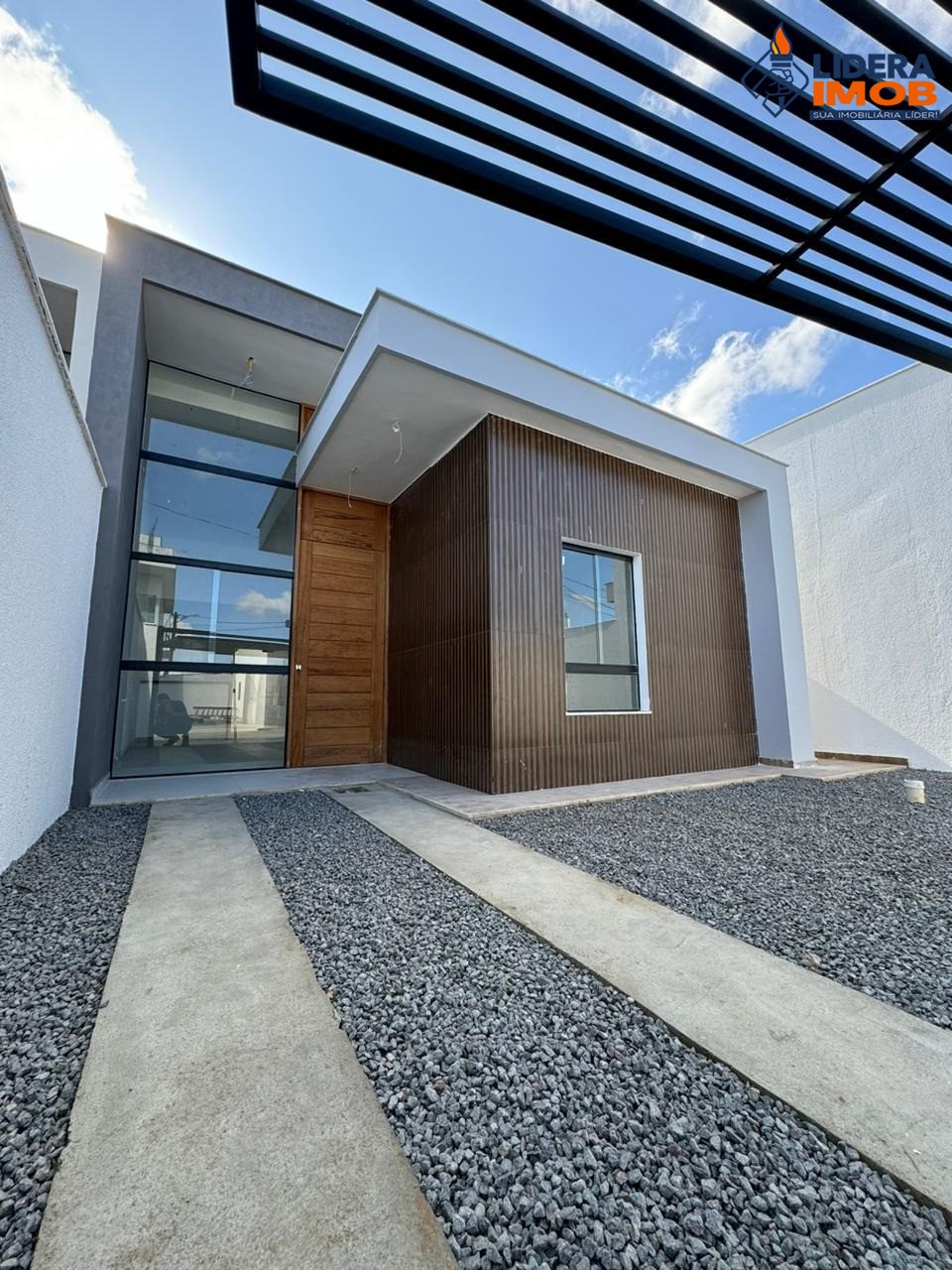 Casa, 3 quartos, 130 m² - Foto 1