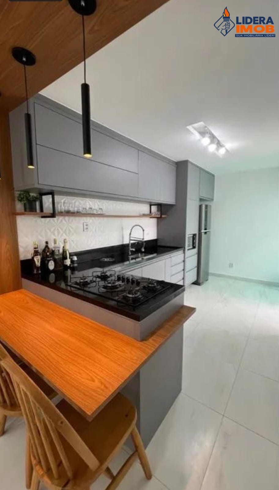 Casa, 2 quartos, 70 m² - Foto 1