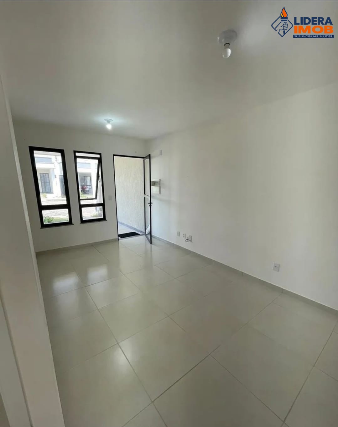 Casa, 3 quartos, 132 m² - Foto 1