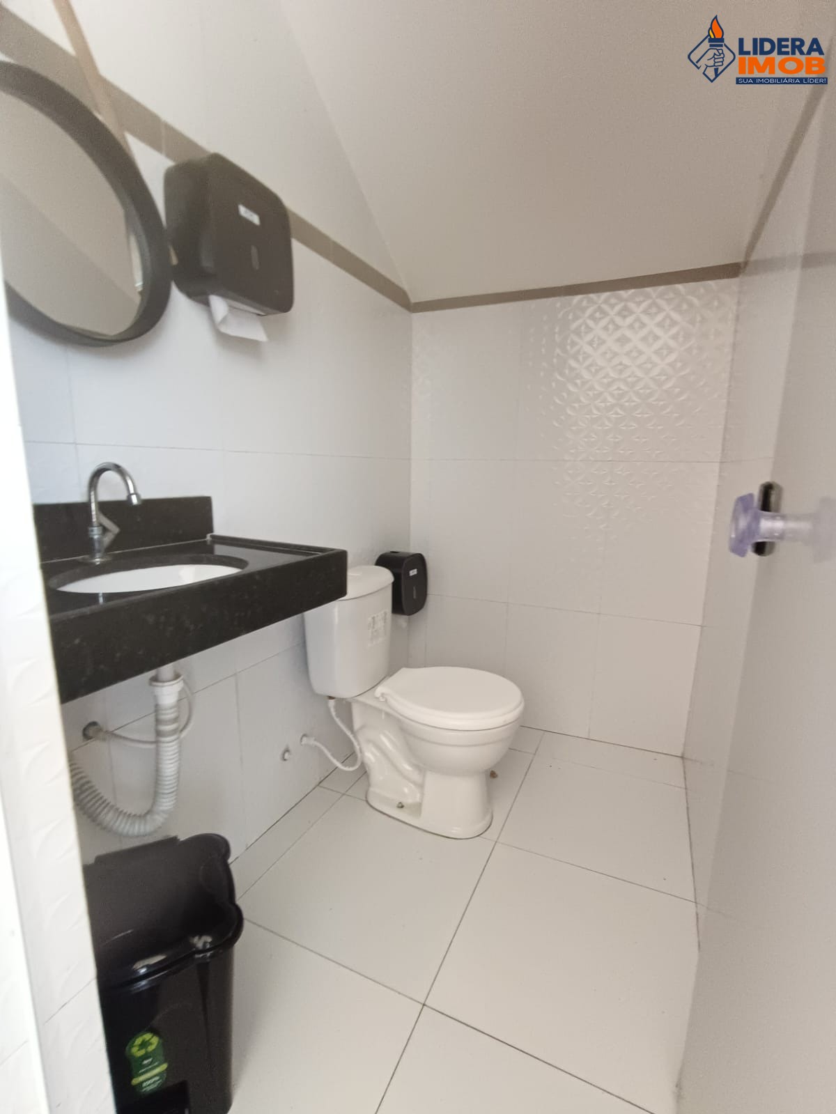 Loja-Salão, 137 m² - Foto 2