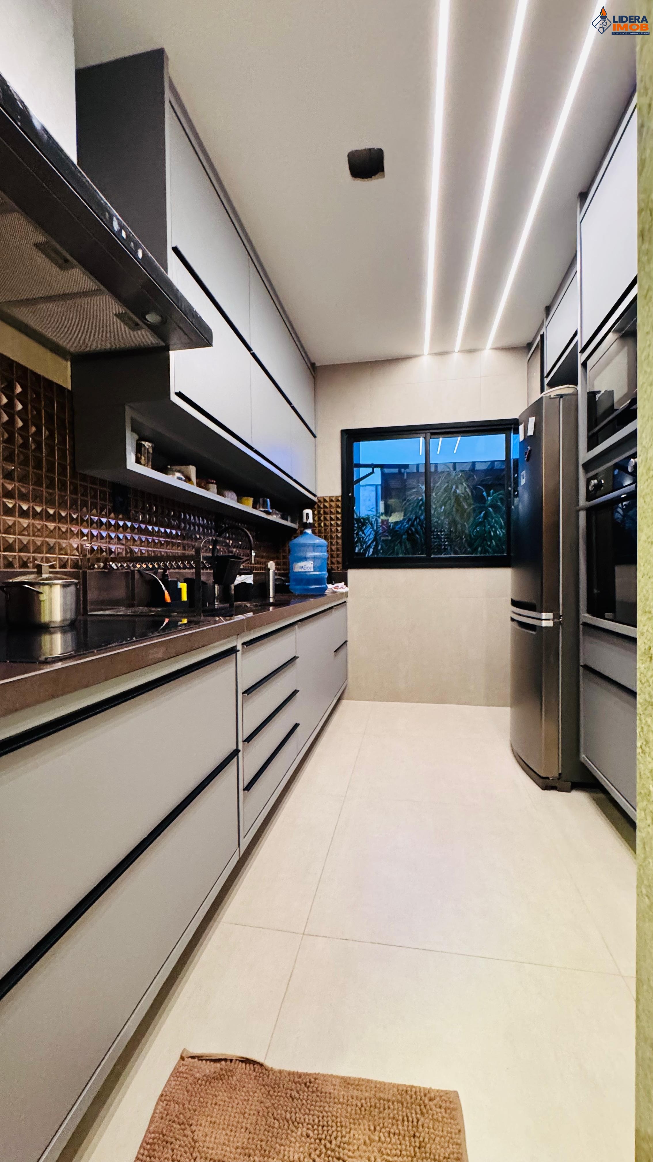 Casa, 4 quartos, 190 m² - Foto 5