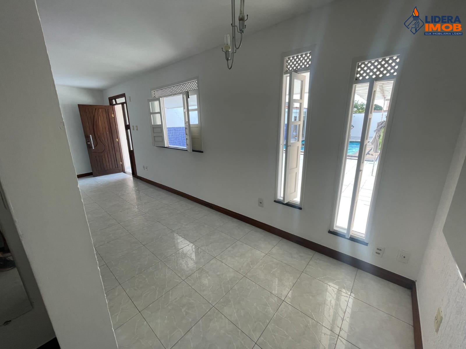 Casa, 2 quartos, 347 m² - Foto 7