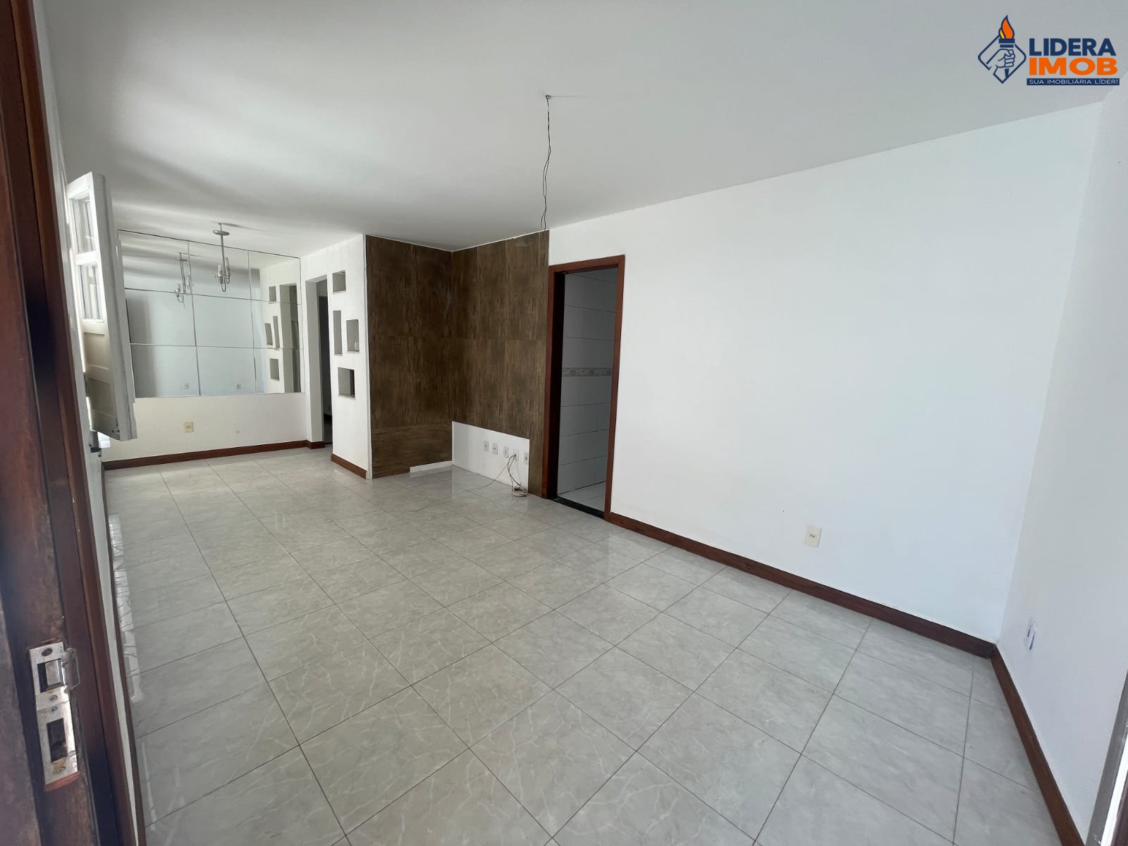 Casa, 2 quartos, 347 m² - Foto 11