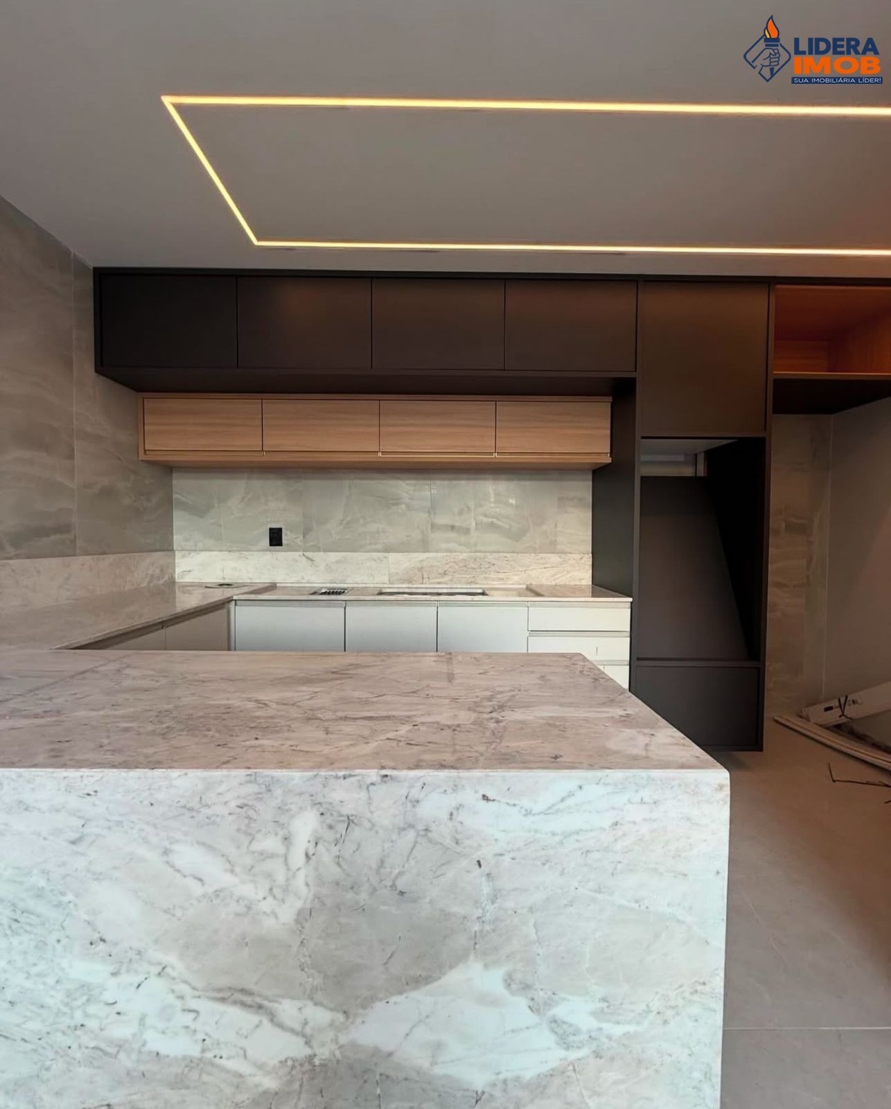 Casa, 5 quartos, 260 m² - Foto 19