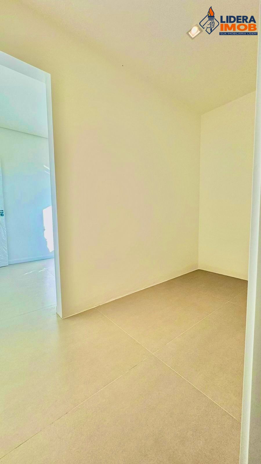 Casa, 4 quartos, 300 m² - Foto 18