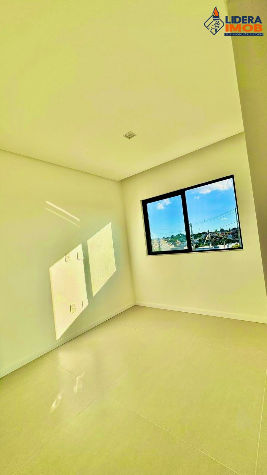 Casa, 4 quartos, 300 m² - Foto 21