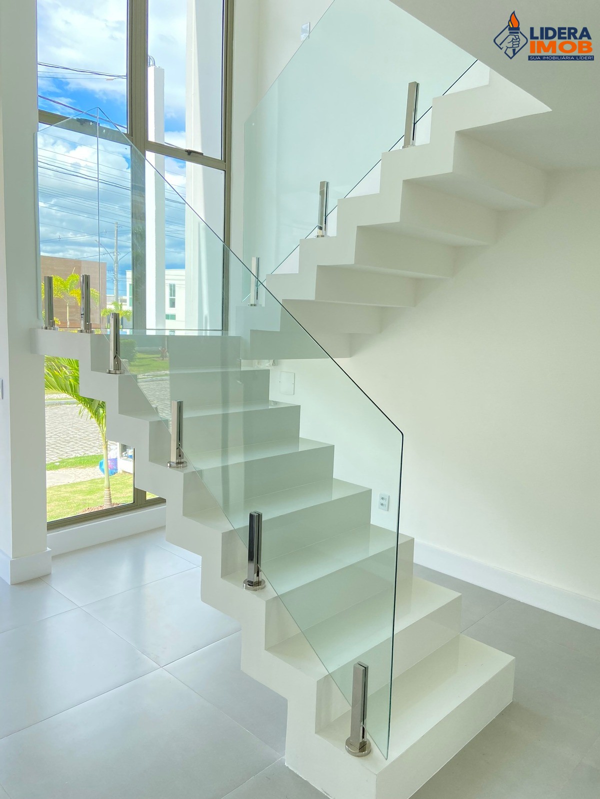 Casa, 4 quartos, 252 m² - Foto 2