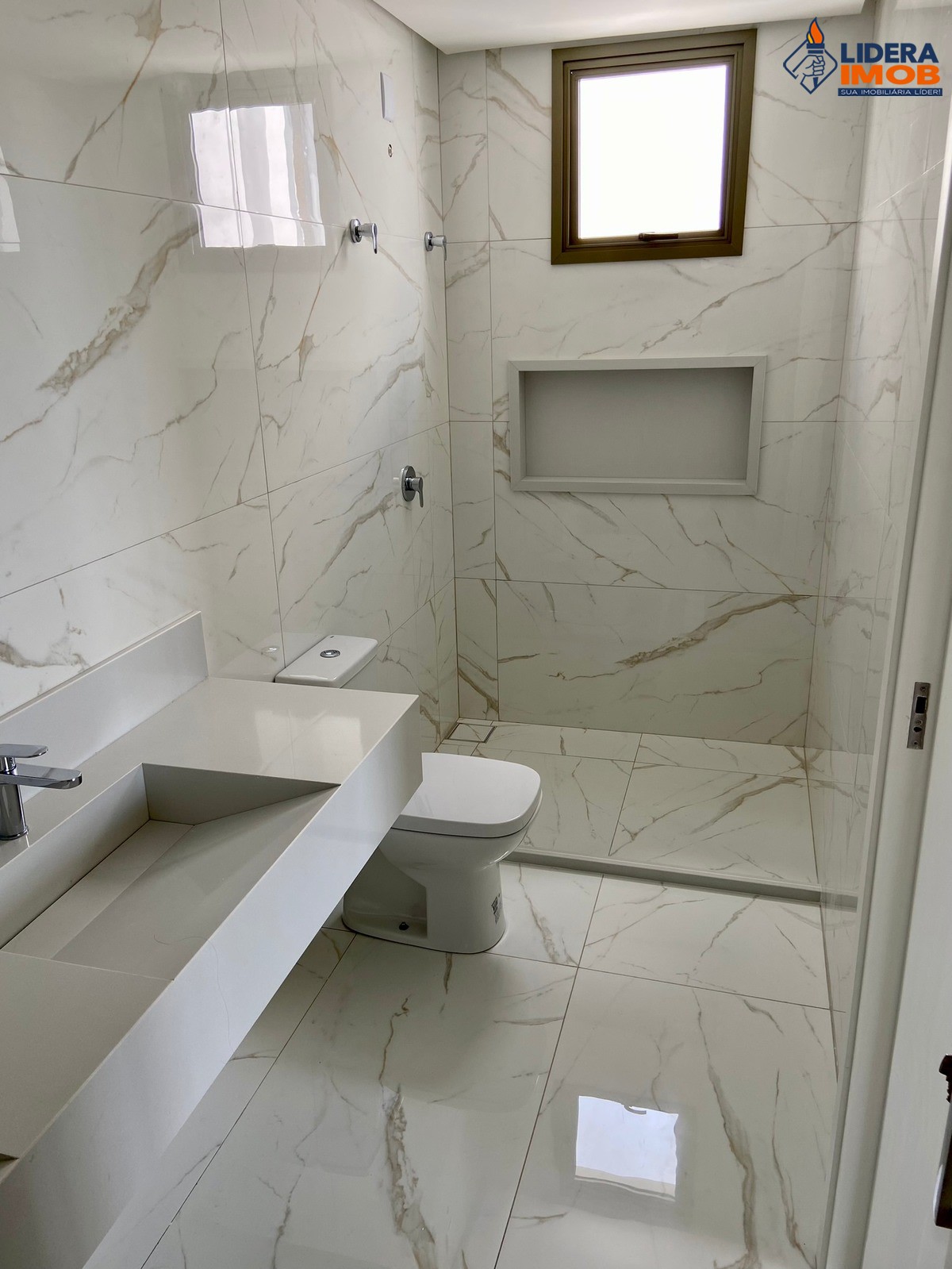 Casa, 4 quartos, 252 m² - Foto 6