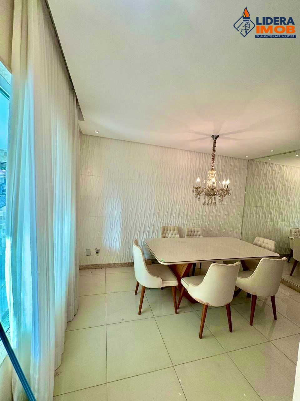 Casa, 2 quartos, 160 m² - Foto 1