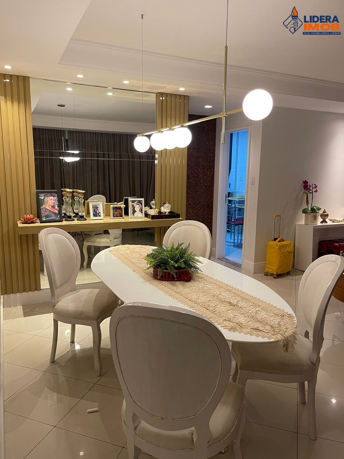 Apartamento, 4 quartos, 134 m² - Foto 2