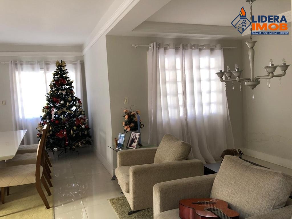 Casa, 3 quartos, 232 m² - Foto 6