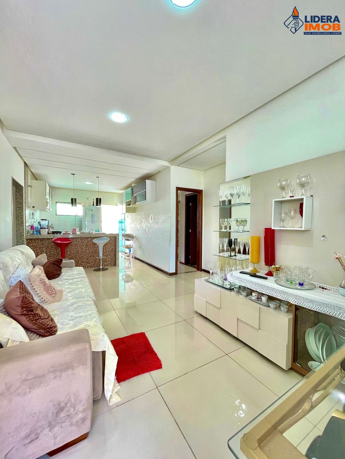 Casa, 4 quartos, 250 m² - Foto 1