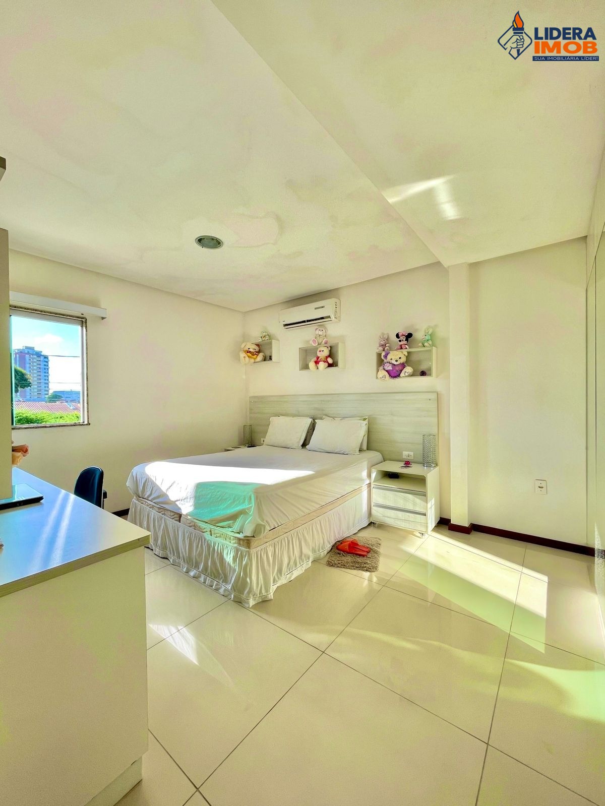 Casa, 4 quartos, 250 m² - Foto 15