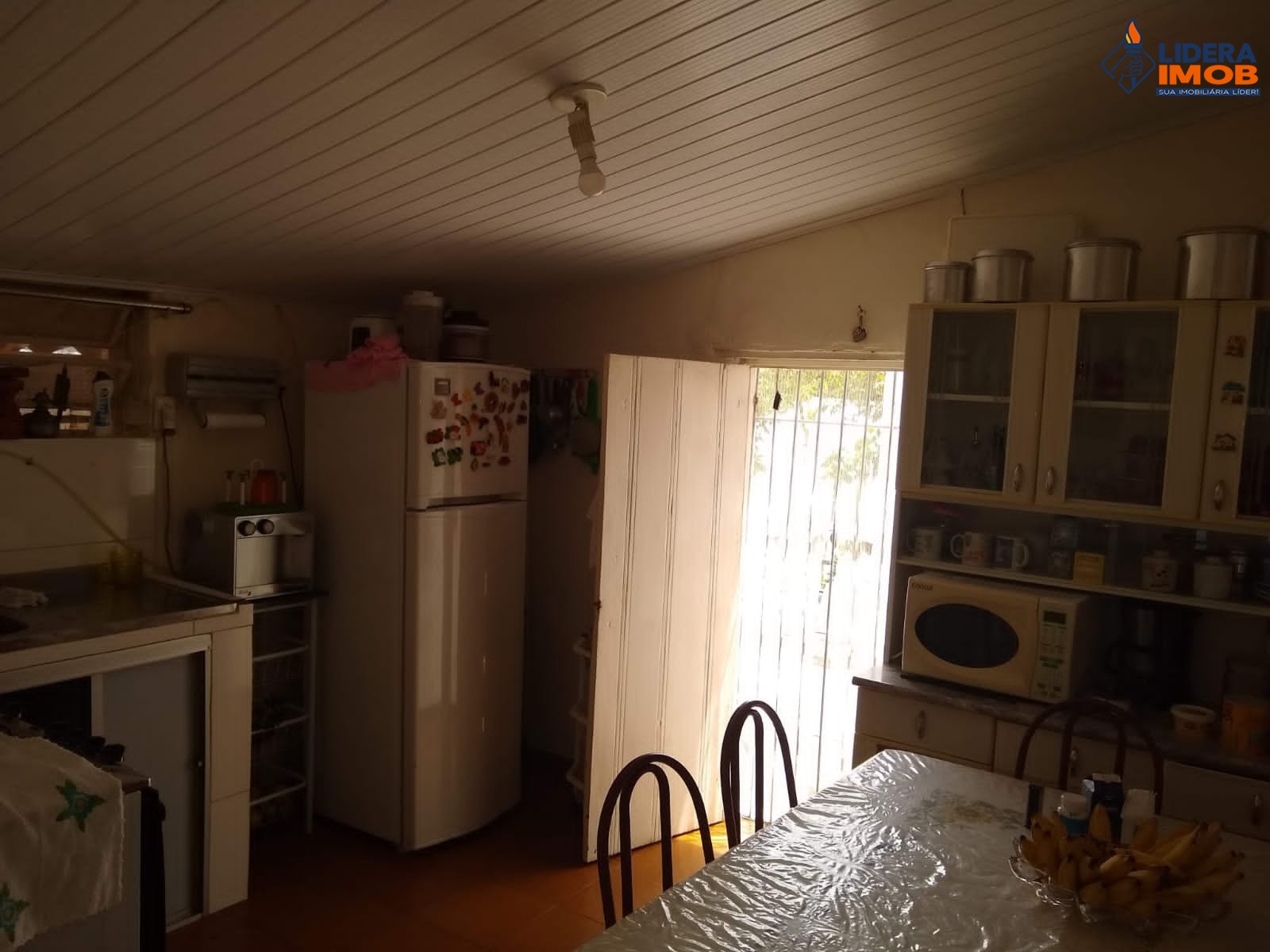 Casa, 1 quarto, 248 m² - Foto 12