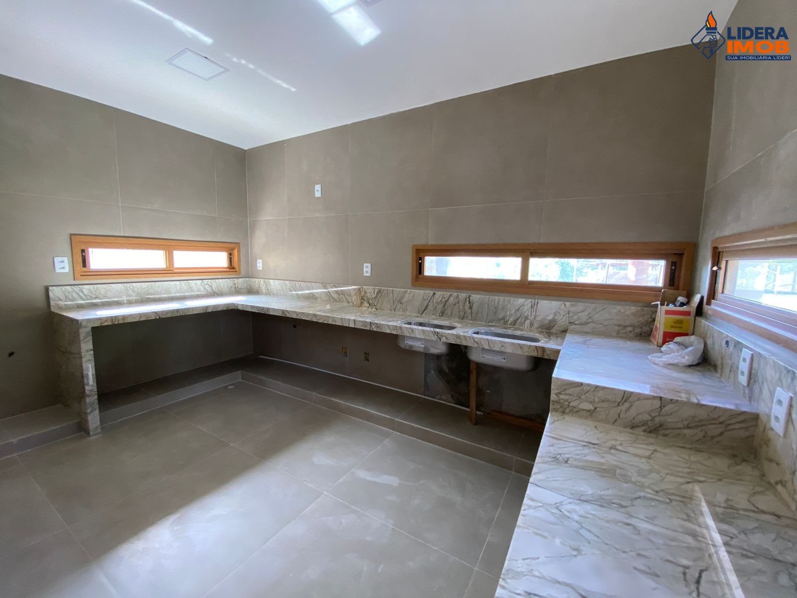 Casa, 4 quartos, 400 m² - Foto 27