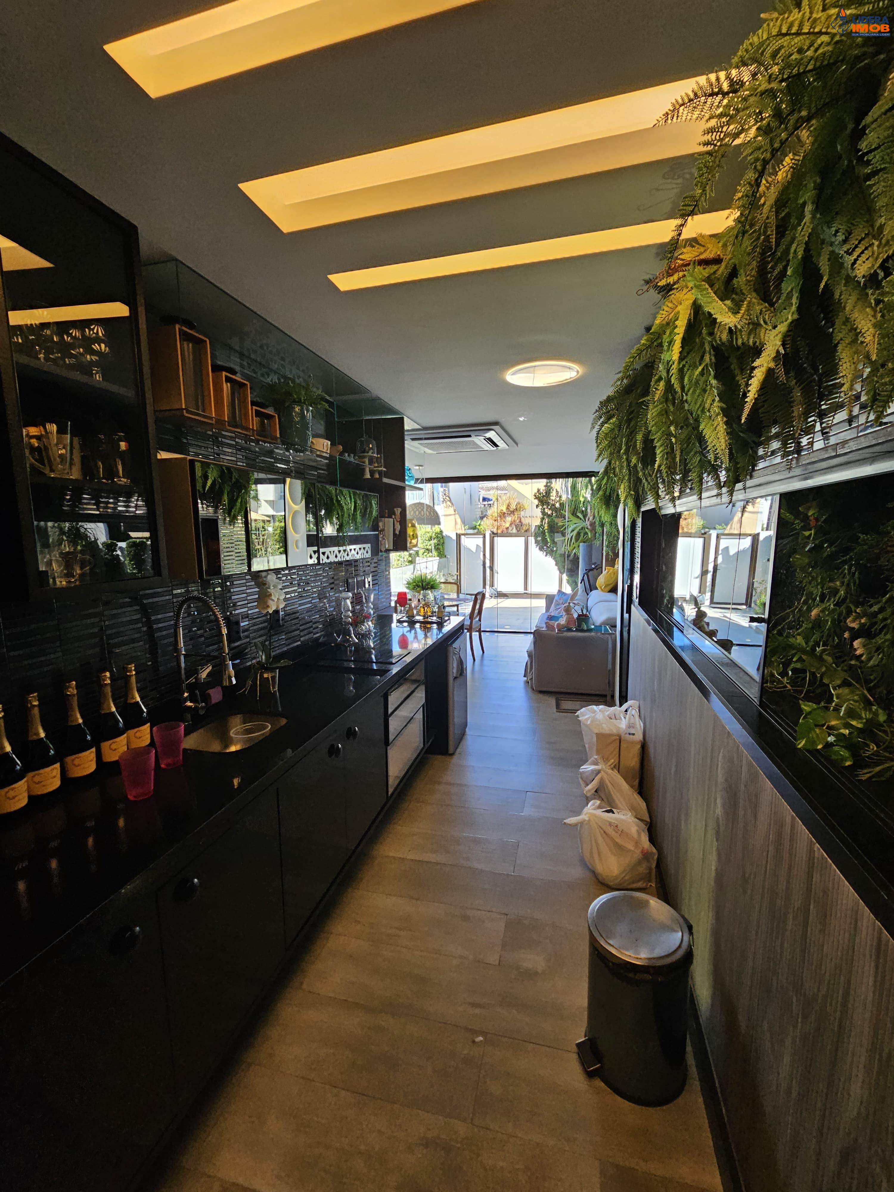 Casa, 4 quartos, 320 m² - Foto 9