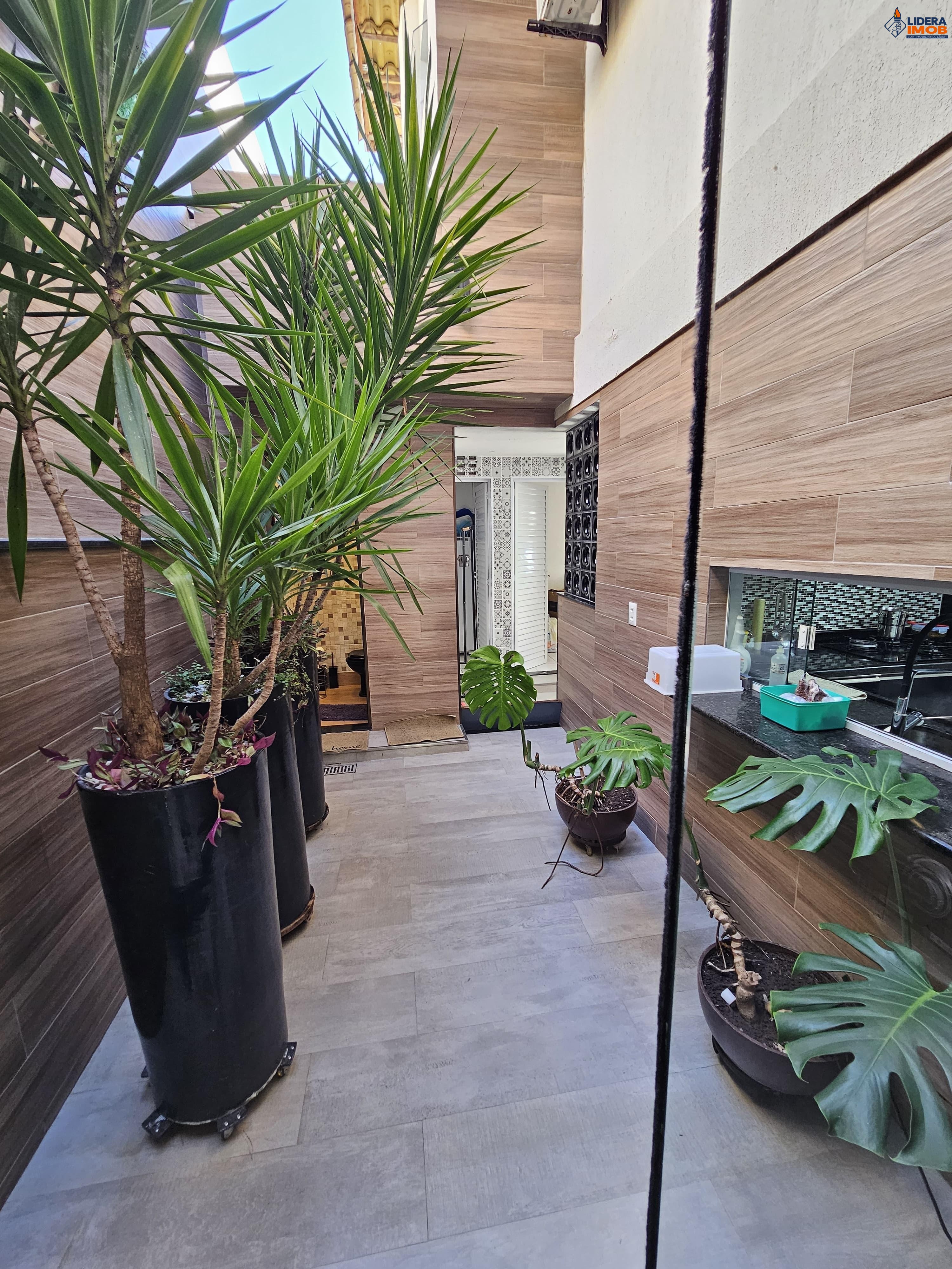 Casa, 4 quartos, 320 m² - Foto 25