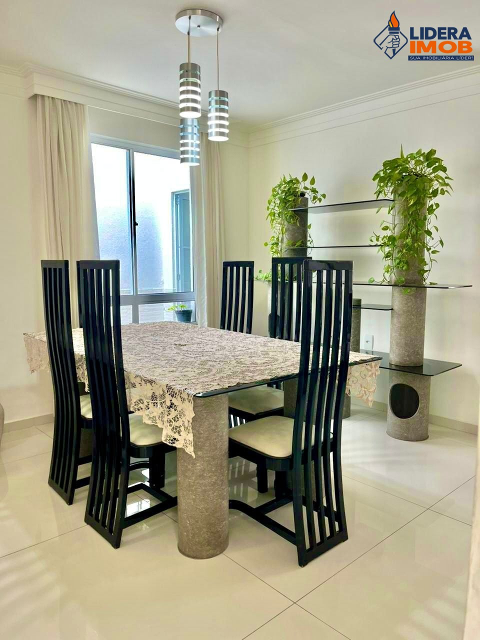 Casa, 3 quartos, 204 m² - Foto 3