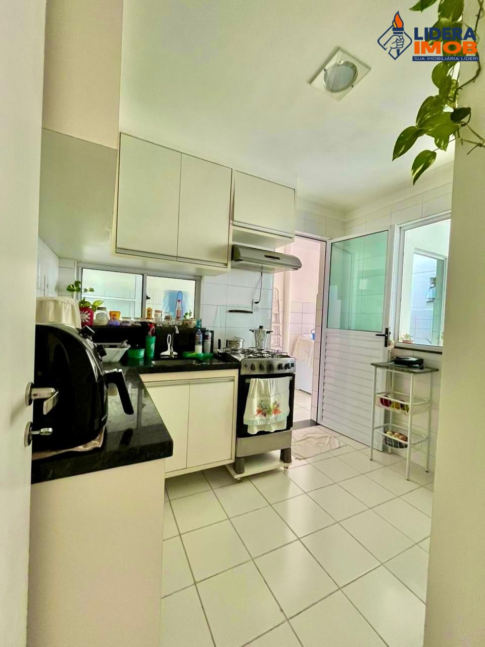 Casa, 3 quartos, 204 m² - Foto 8