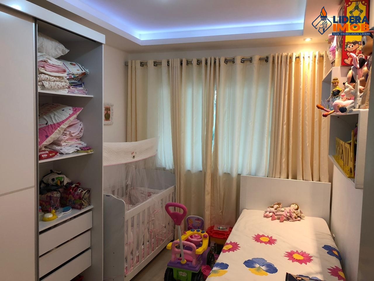 Casa, 3 quartos, 270 m² - Foto 5