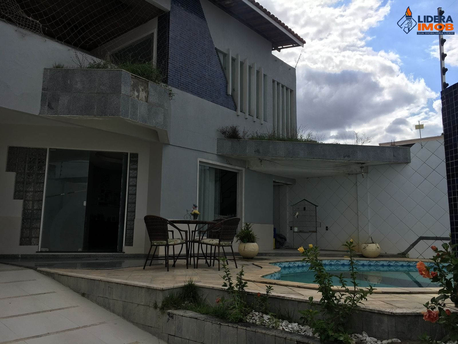 Casa, 5 quartos, 80 m² - Foto 1