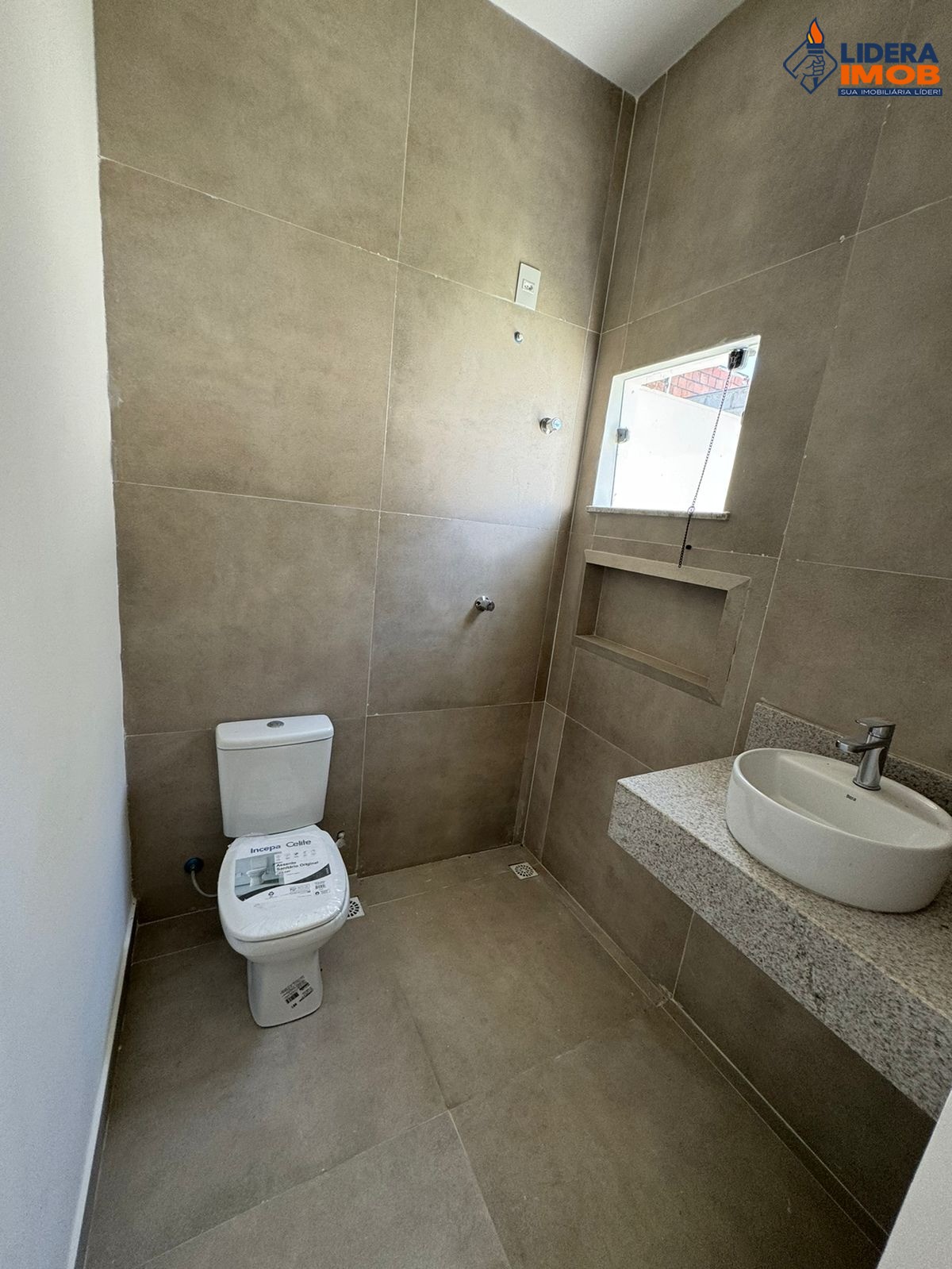 Casa, 3 quartos, 80 m² - Foto 2