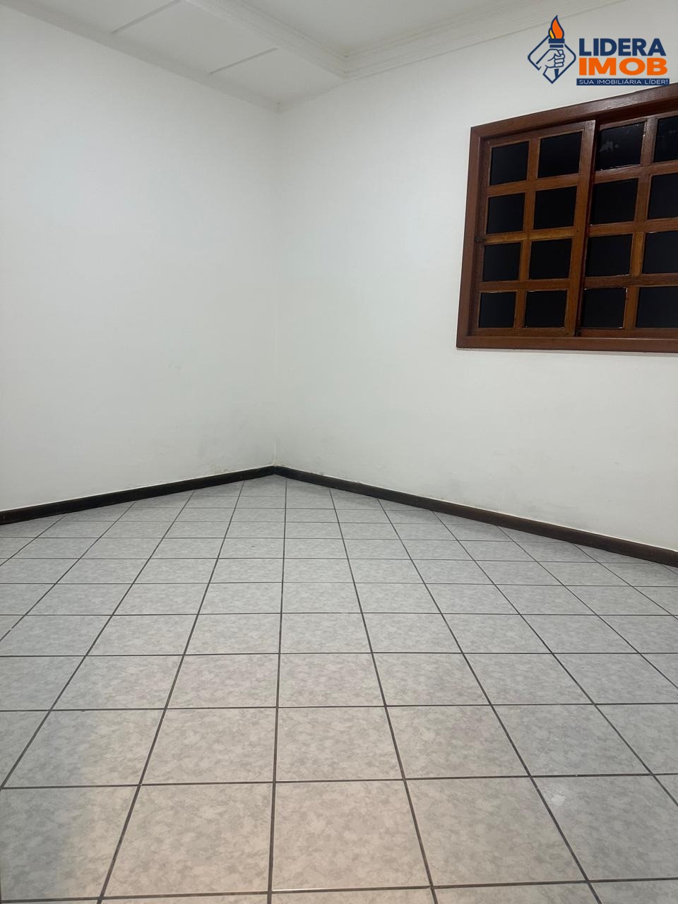 Casa, 3 quartos, 200 m² - Foto 2