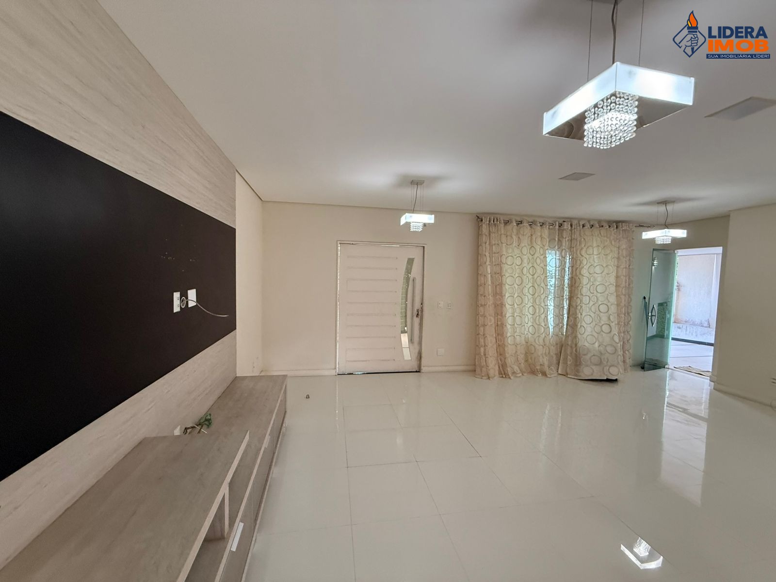 Casa, 4 quartos, 100 m² - Foto 1