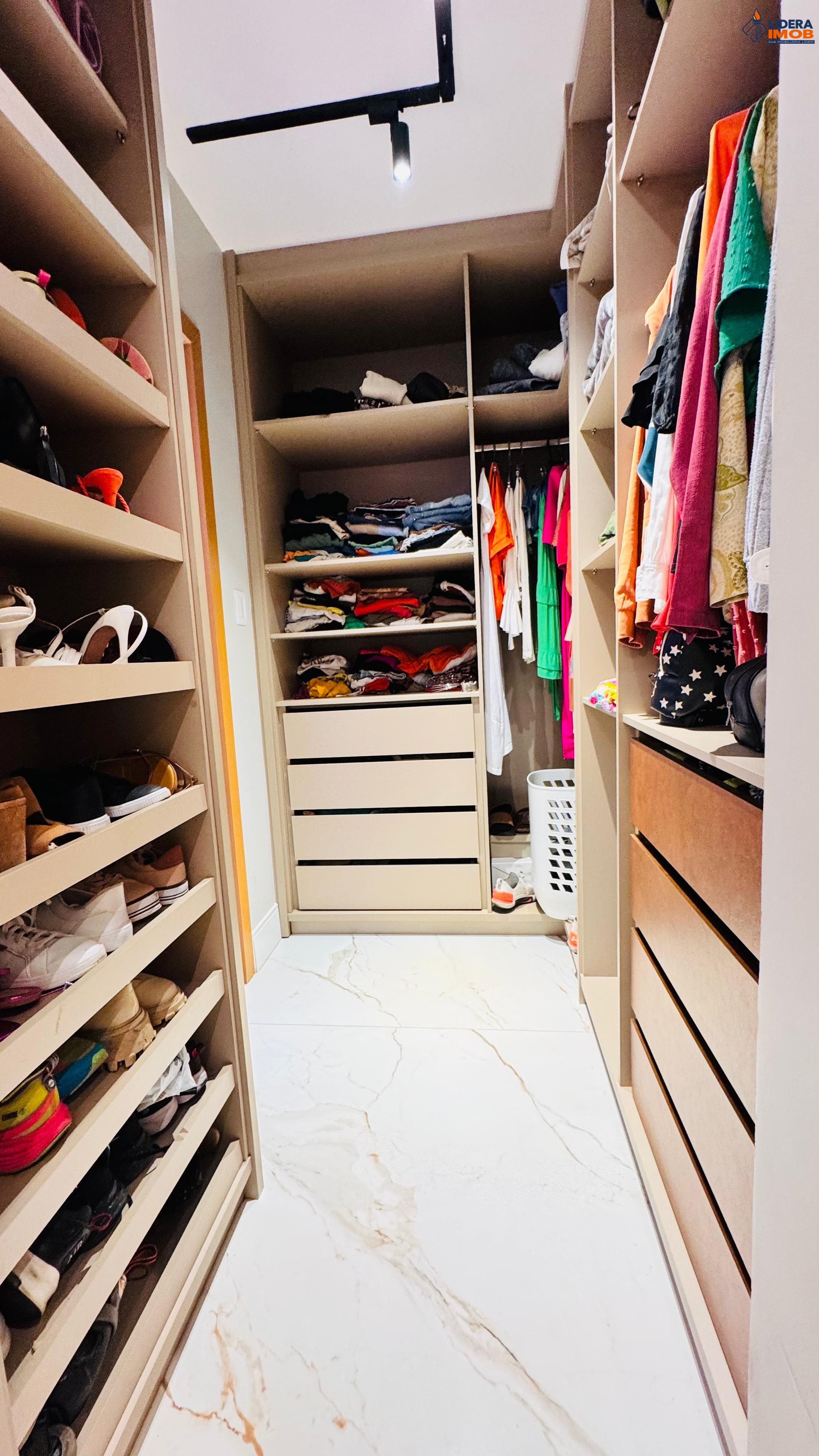 Casa, 4 quartos, 190 m² - Foto 19