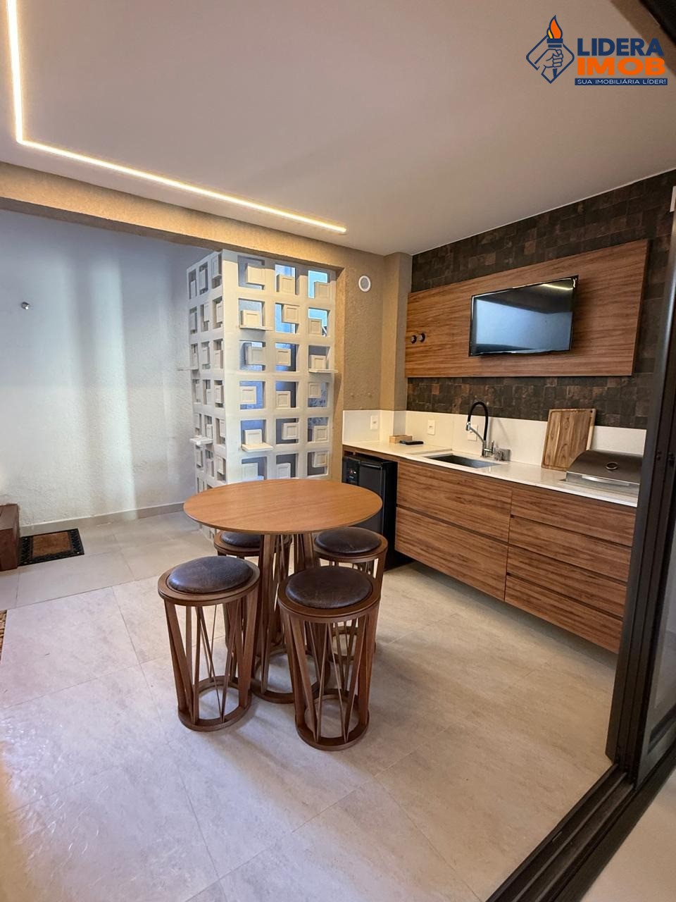 Casa, 4 quartos, 270 m² - Foto 15