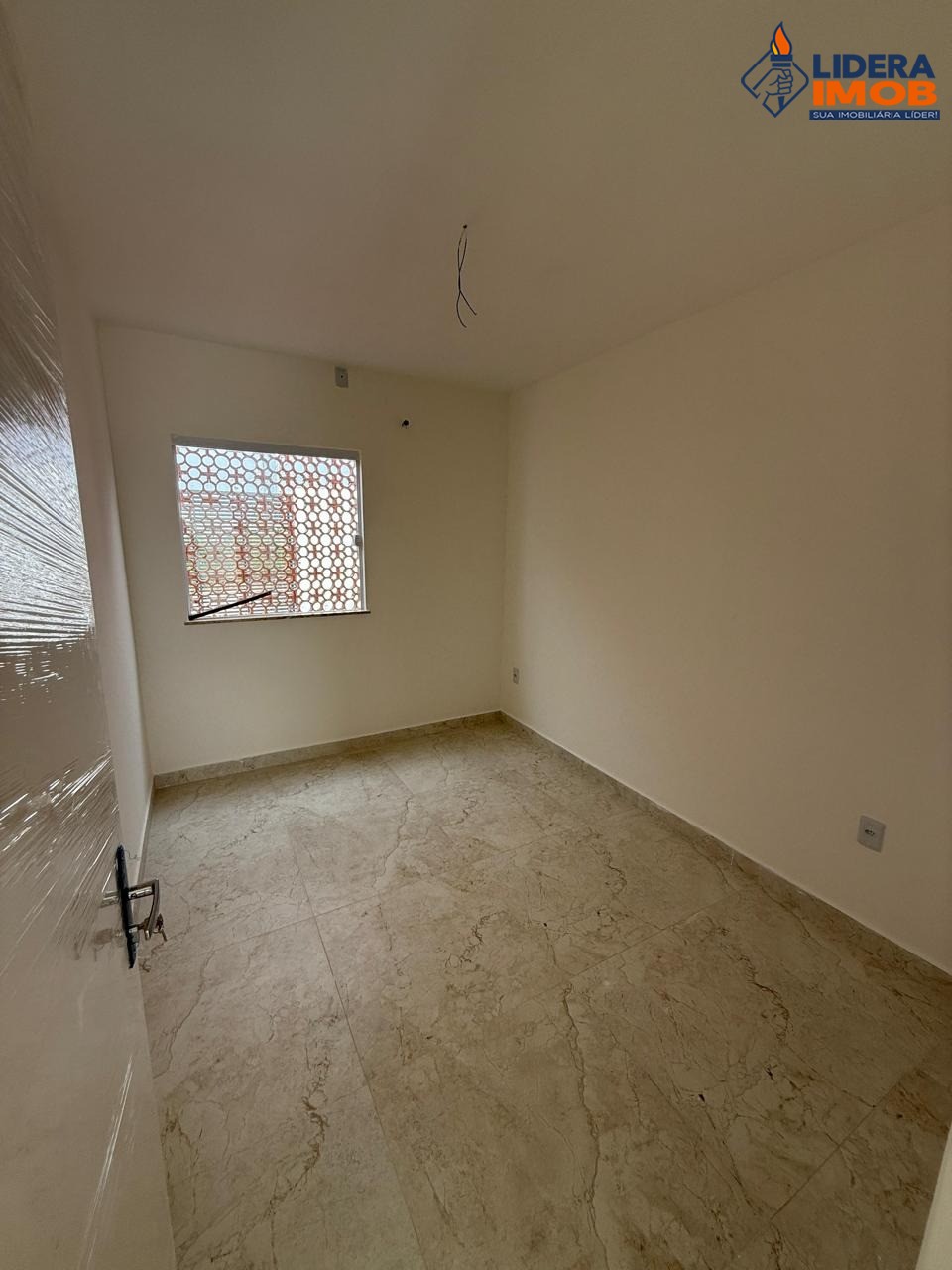Casa, 2 quartos, 140 m² - Foto 1