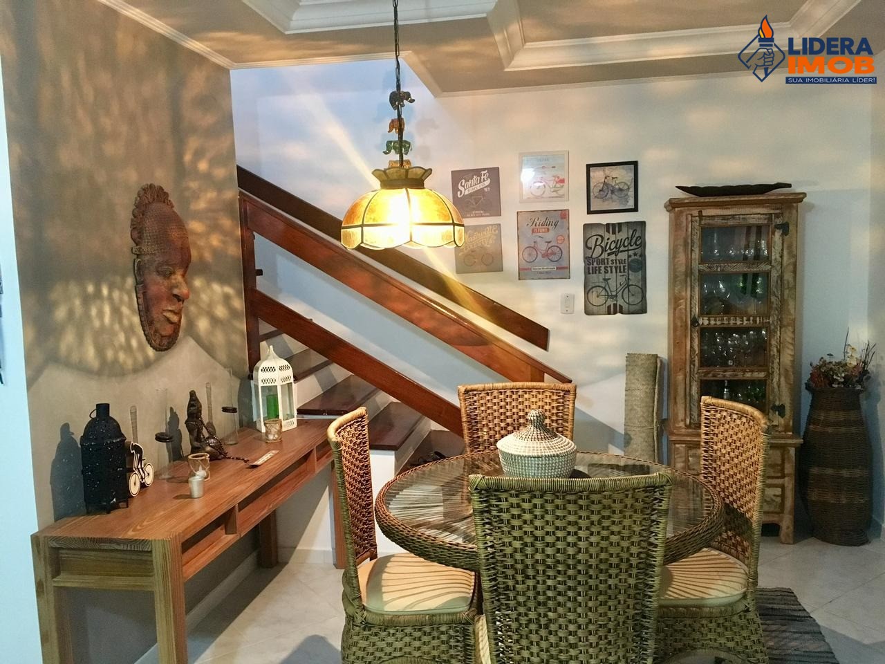 Casa, 4 quartos, 145 m² - Foto 1