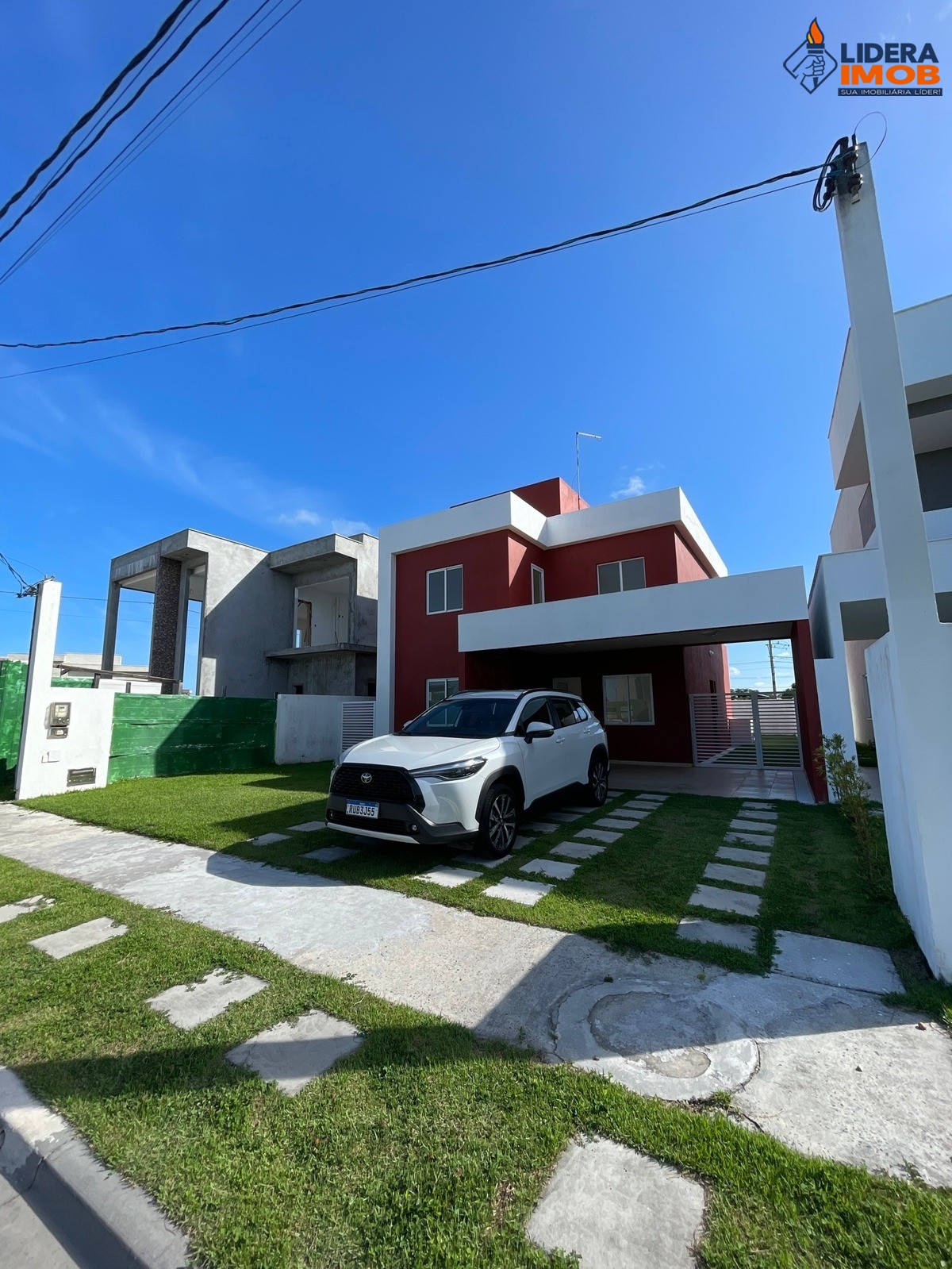 Casa, 3 quartos, 203 m² - Foto 1