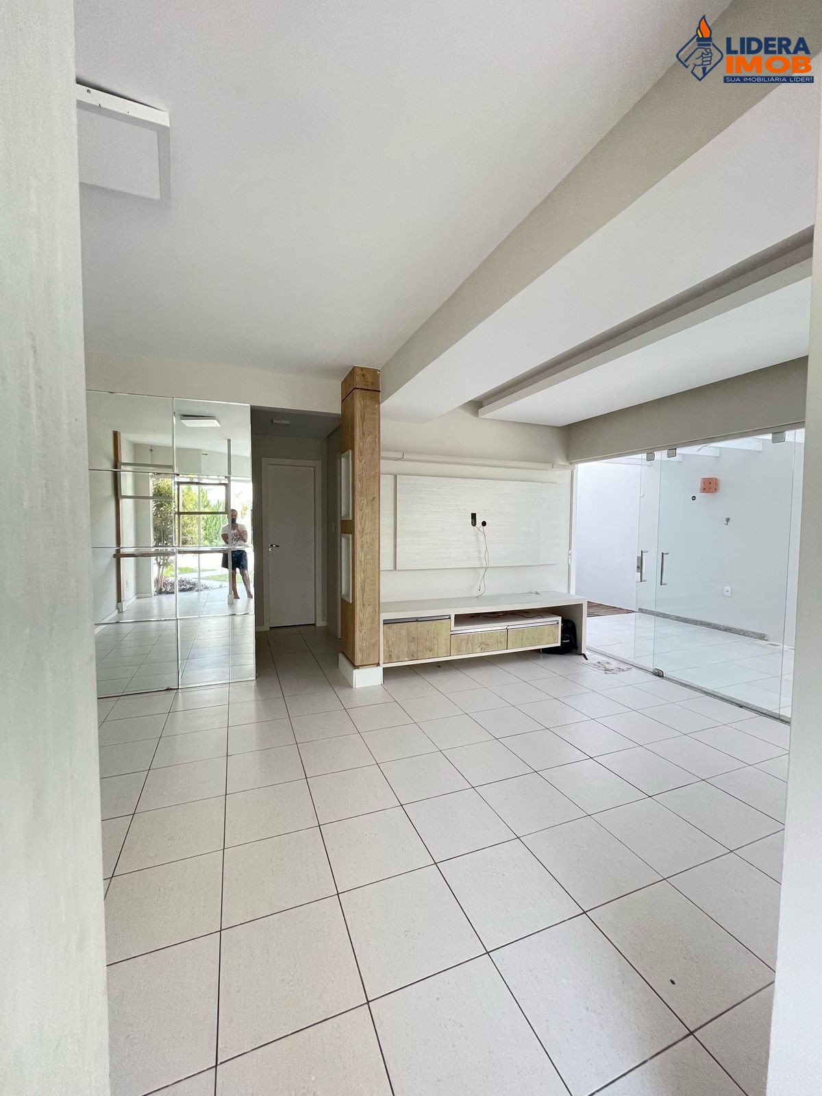 Casa, 3 quartos, 317 m² - Foto 1